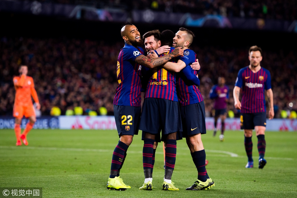 集结日巴塞罗那调整名单以备CBA季后赛，防线松动环节打磨，话题不断，轮换策略成焦点